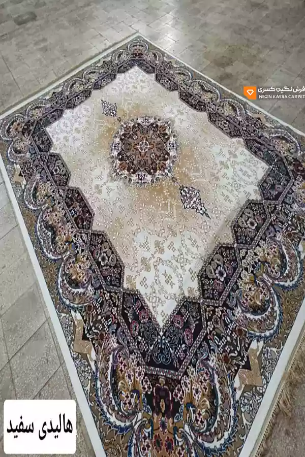 فرش هالیدی 440 شانه نگین کسری کاشان